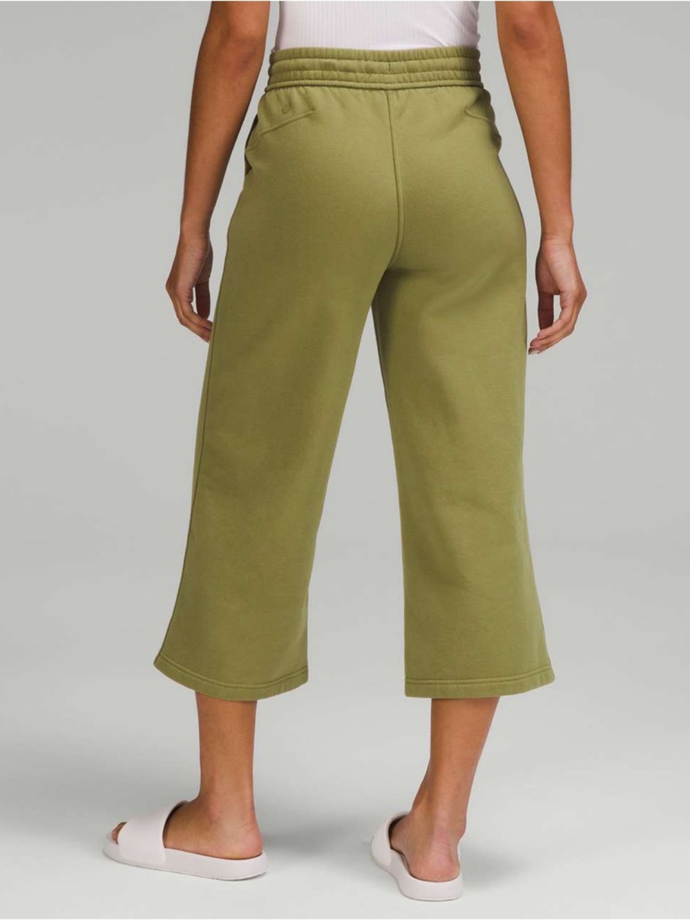 Lululemon Loungeful High-Rise Wide Leg Crop - Picture 2 of 16